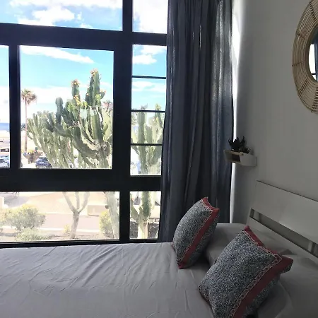 Cozzy Con Vista Al Mar *